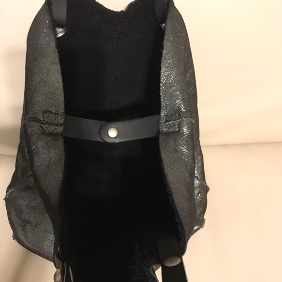 UGG lamb wool Tote - Picture 3 of 5